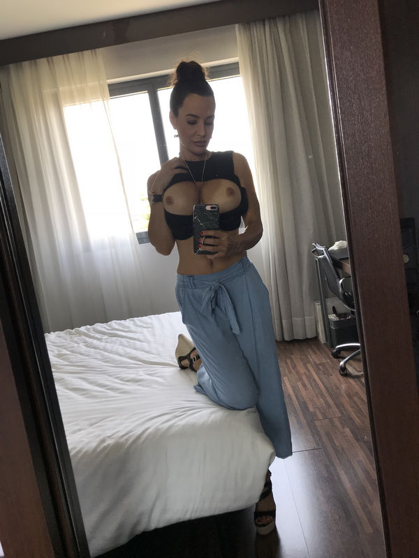 Lisa Ann Clip 0gmj0n32h37olsvu1tvz2i (Onlyfans) SD 480p