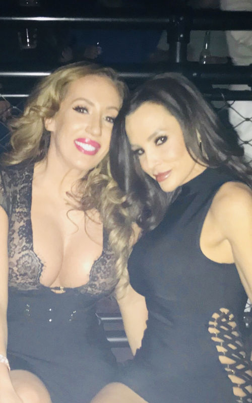Onlyfans: Lisa Ann Clip 0glik3eth7l935t214jc9i [SD 480p]