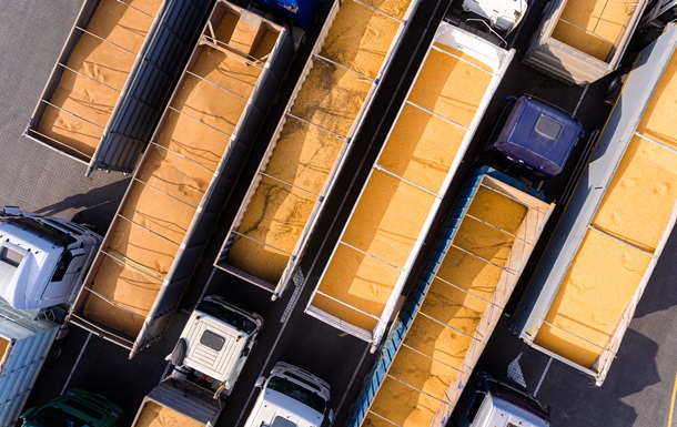 Украина существенно сократила экспорт зерна