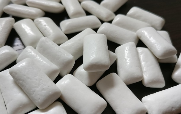 Ученые создали жвачку, нейтрализующую вирусы во рту