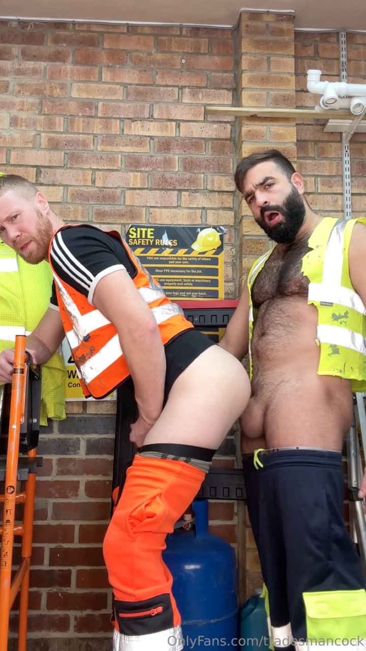 OnlyFans - TradesmanCock & Leandro HairyDomXL (Collab #6)