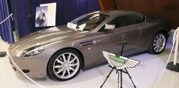 Aston Martin DBS V12 (2007) Walk Around