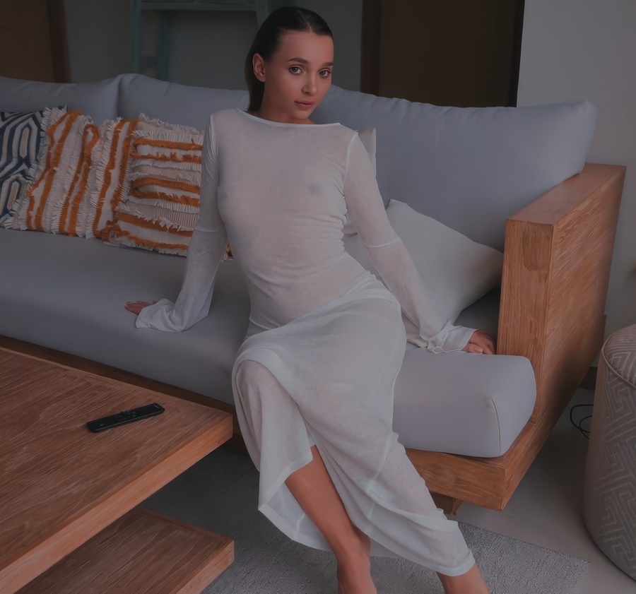 Maya Lis пришла на фотосессию и была трахнутой  