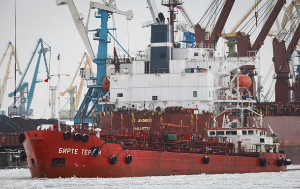 Россия ожидает падения цен на нефть на 25% - СМИ