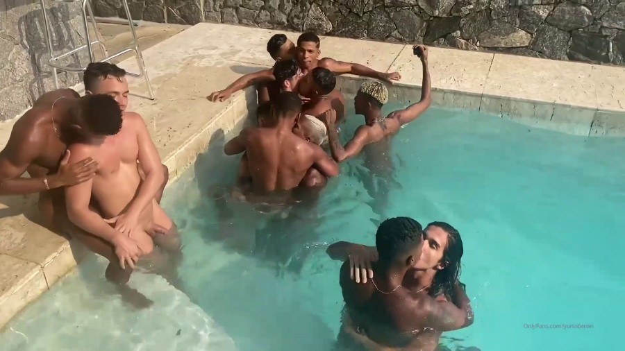 OnlyFans - Yuri Oberon Pool Party