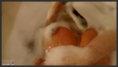 NikkiSims 21 03 28 Tub Dildo 2018 Full