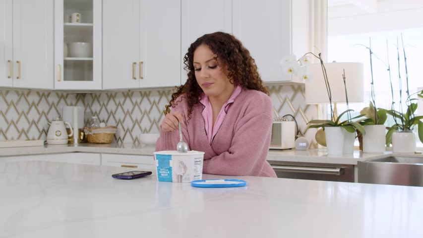 Liv Revamped - Momsday Surprise