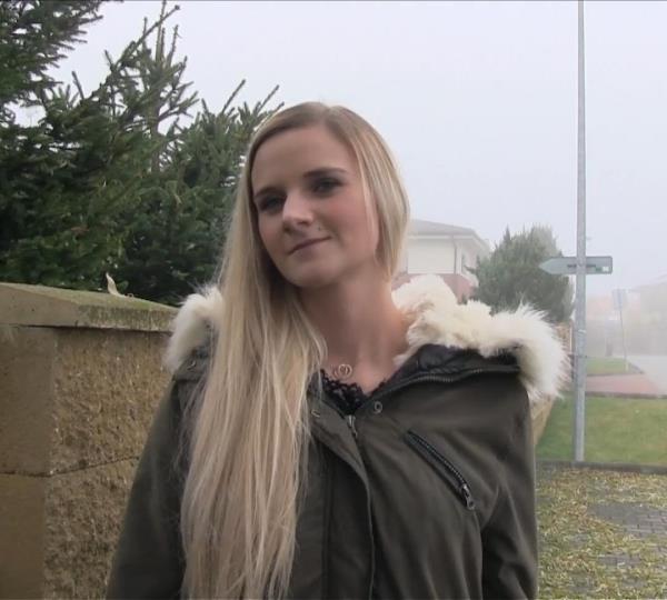 Katy Pearl - Tight pussy fucked in a car  Watch XXX Online FullHD