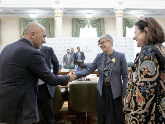 Голова Нацбанку обговорив з послами G7 та ЄС ситуацію з банком Петра Порошенка