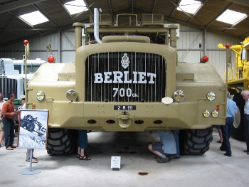 Berliet T100 Walk Around