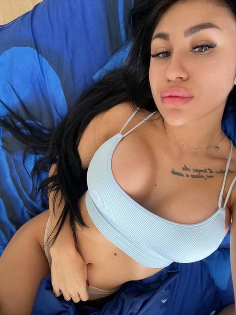 VikiKiss  Pack