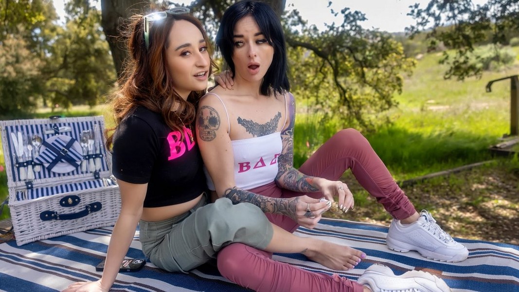 Isabella Nice, Lysagna Delray - Sorority Legacy