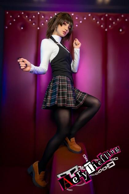 Thumbnail at https://i125.fastpic.org/big/2025/0515/37/008c2e4c68f28a8839158afe78cca737.jpg