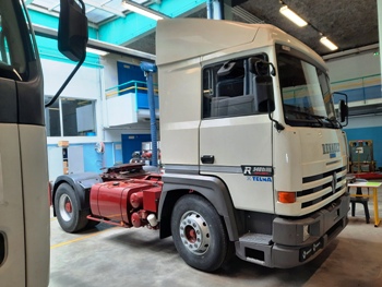 Renault R340 (1986) Walk Around