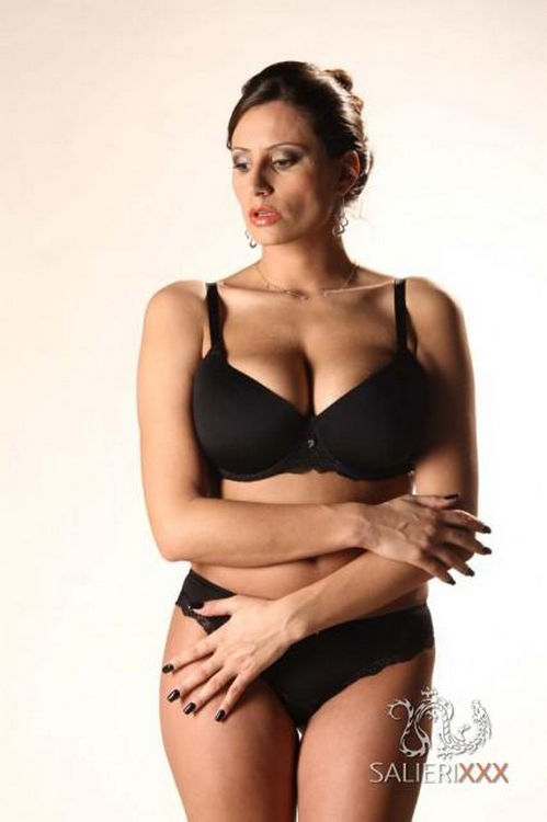 Un Corpo In Fiamme Sensual Jane (SalieriXXX) HD 720p