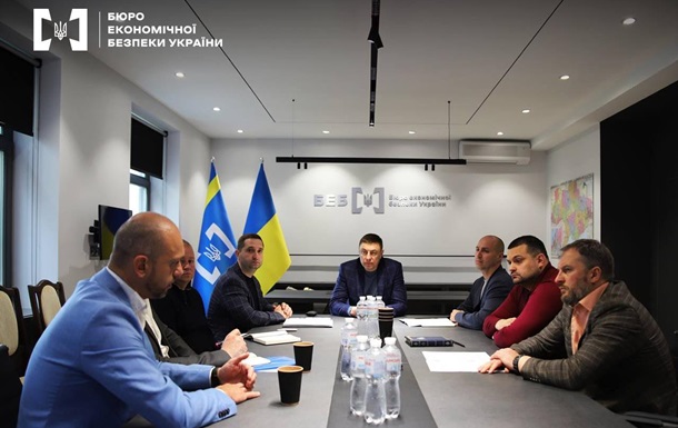 БЕБ разоблачило подпольный НПЗ мощностью 100 тонн топлива в сутки