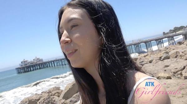 Amber Angel - Malibu Pier 1/2 - 1788 Scene #1  Watch XXX Online UltraHD 4K