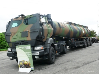 RVI Kerax 430.19 4x2 Walk Around