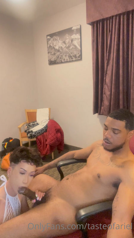 Onlyfans: tasteofariel Miss My Daddy Long Time [SD 1920p]