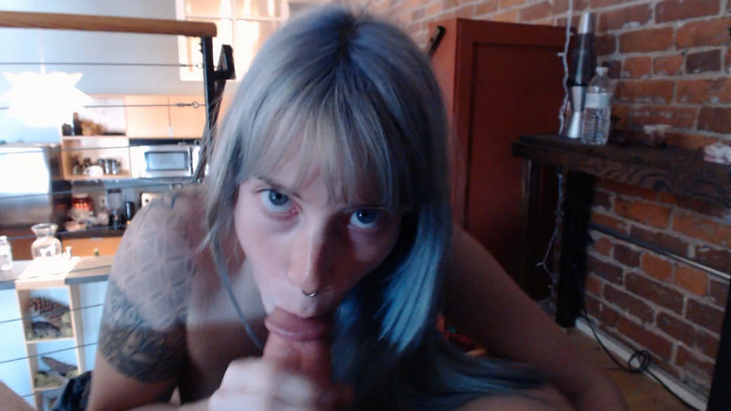 Emberhaze - Blue Haired Reverse Cowgirl n Blow Job (ManyVids) FullHD 1080p