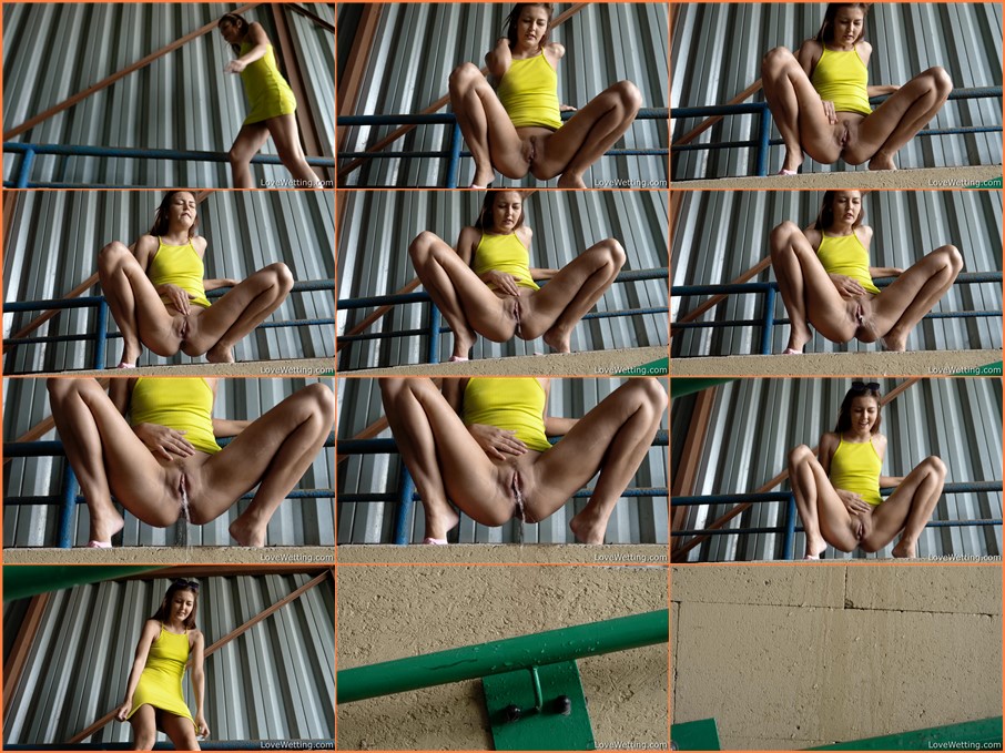 Awesome Time with Pissing Girls