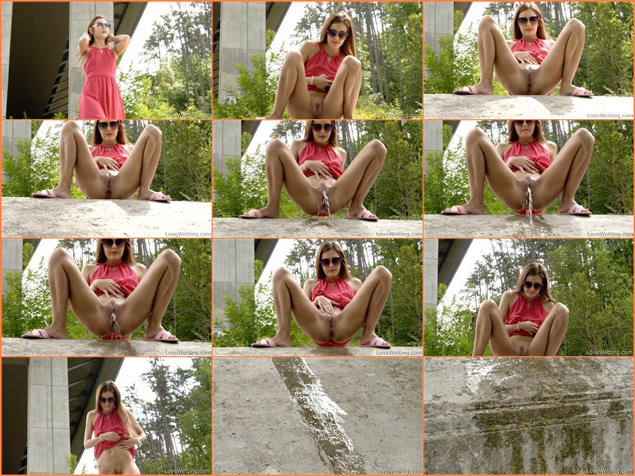 Awesome Time with Pissing Girls