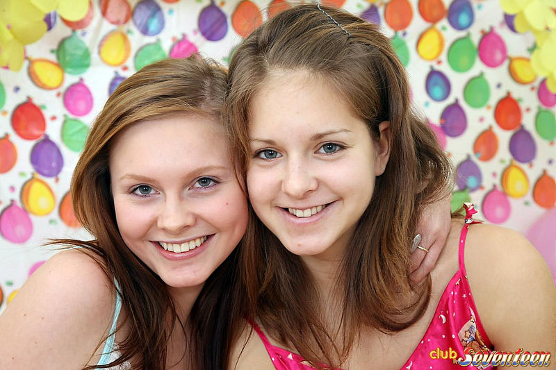 Kata,suzi getting closer (Private) HD 720p