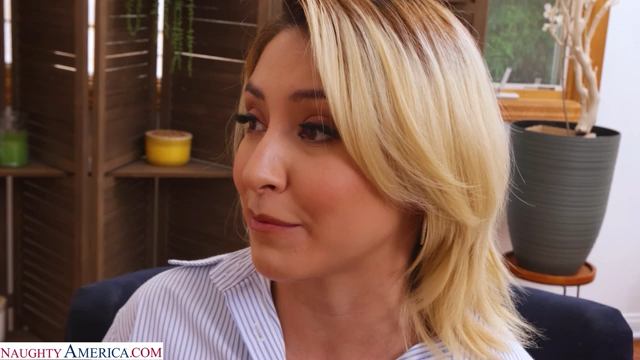 Mads Flores - Sexy Mads Flores takes a big cock to get hired