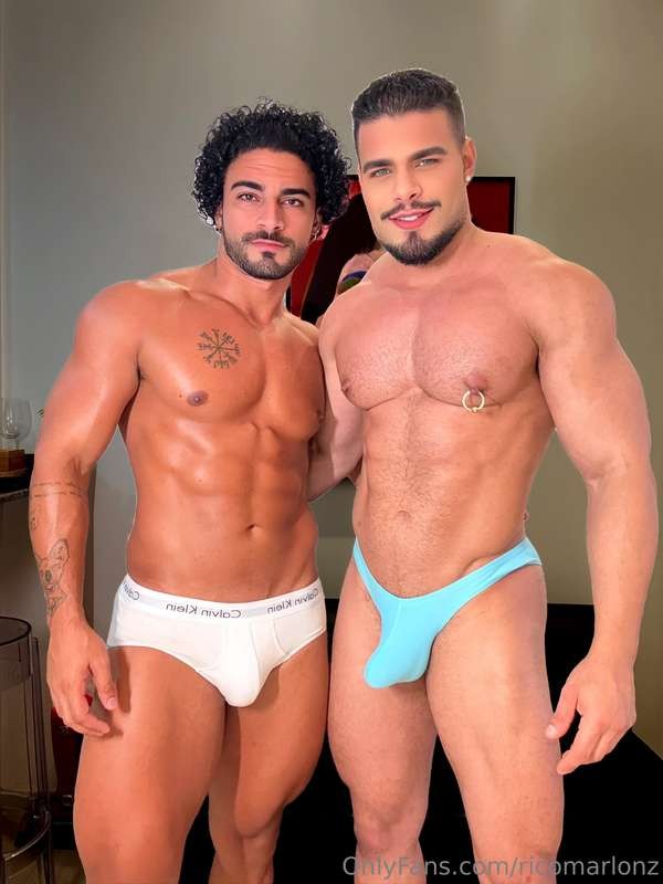 OnlyFans - Rico Marl0n Hiuri Cruxz