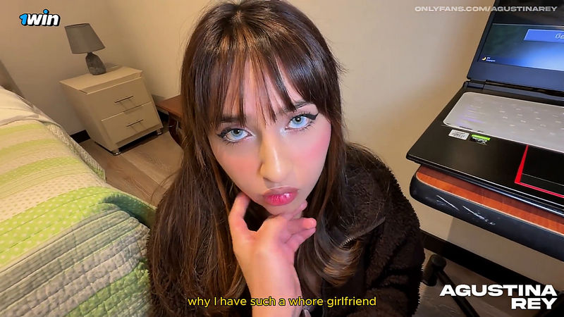Playing Minecraft, My Big Ass Girlfriend Begs Me To Fuck Her And I Cum On Her Tits Agustina Rey (Onlyfans) FullHD 1080p