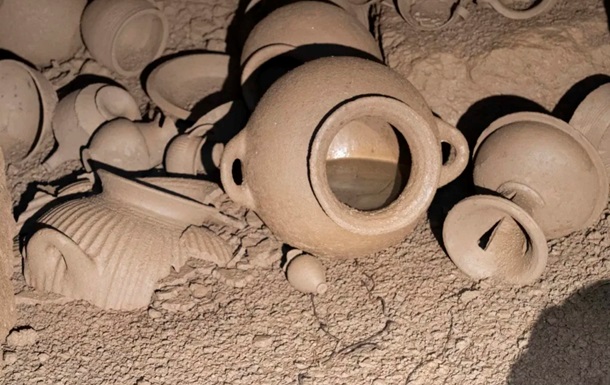 В Италии обнаружена уникальная нетронутая гробница возрастом более 2700 лет