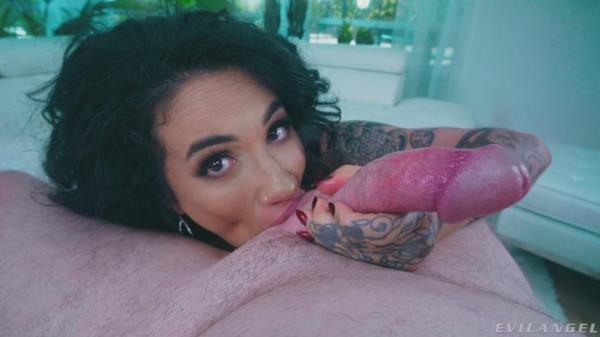 Arabelle Raphael - ARABELLE RAPHAEL Spit - Wet BJ & Tit Fun [HD 720p]