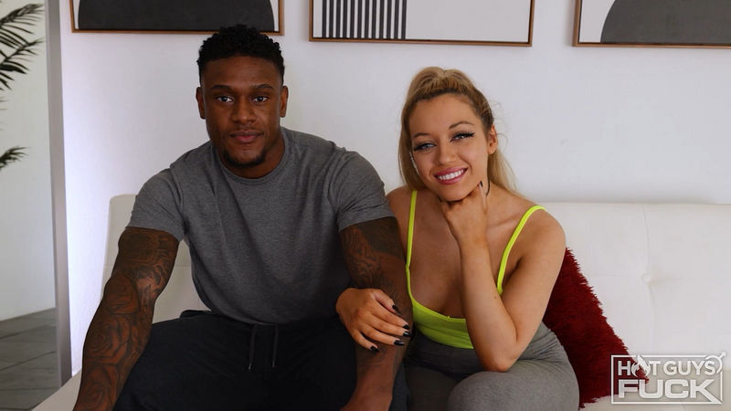Calvin Beckham Fucks PAWG Francesca Rossi! (HotGuysFuck) FullHD 1080p