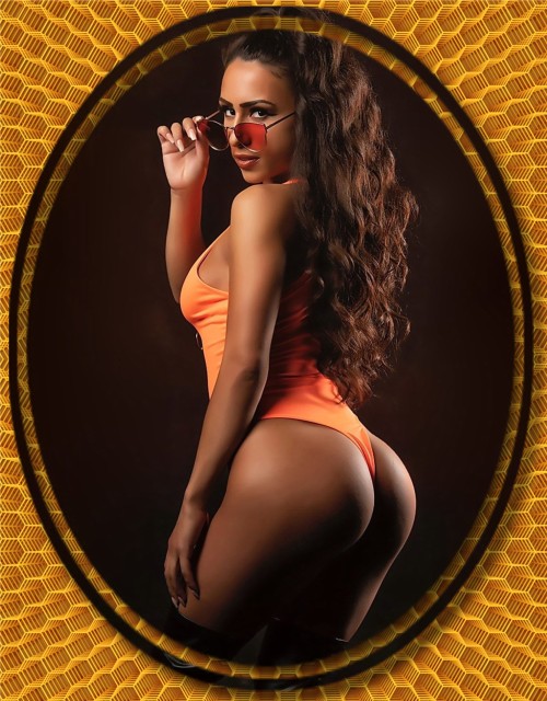 Wallpapers with girls of magic beauty 450