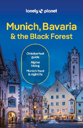Cover: Munich, Germany - A Comprehensive 5-Day Travel Guide to Munich