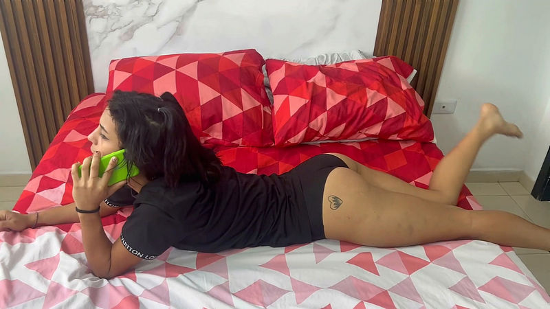 I Find My Stepsister With My Clothes On, I Take Them Off And Fuck Her Hard Until I Cum In Her Pussy Julianapalvin (Onlyfans) FullHD 1080p