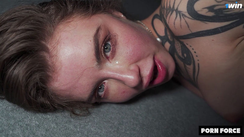 THE BEST CUM SLUT EVER  Face Fucking a Gorgeous Deepthroat Queen  Eden Ivy Porn Force (Onlyfans) FullHD 1080p