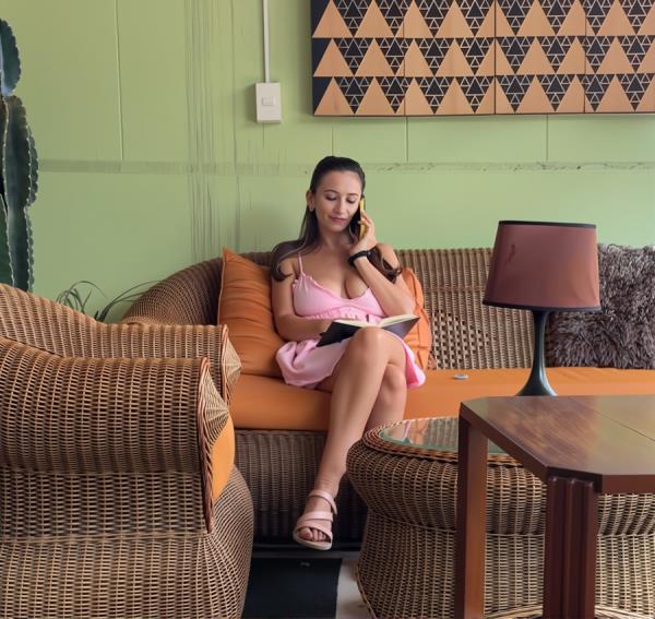 Beautiful Woman Cheated A Week Before The Wedding  (FullHD)
