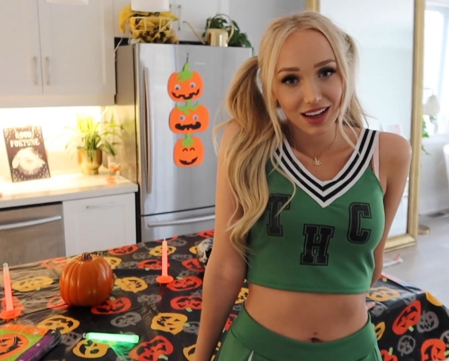 Gwen Gwiz     