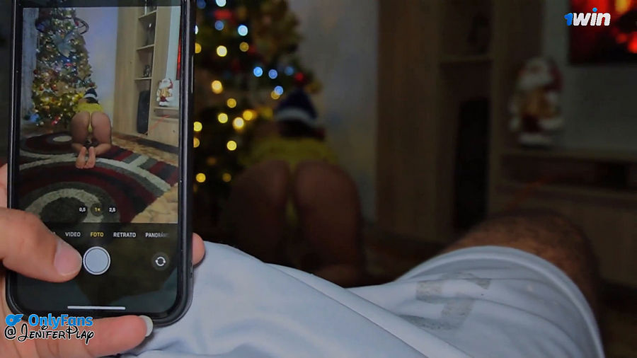 MERRY CHRISTMAS Horny Girl Rides Her Friend s Cock  JENIFER PLAY Jenifer Play (Onlyfans) FullHD 1080p