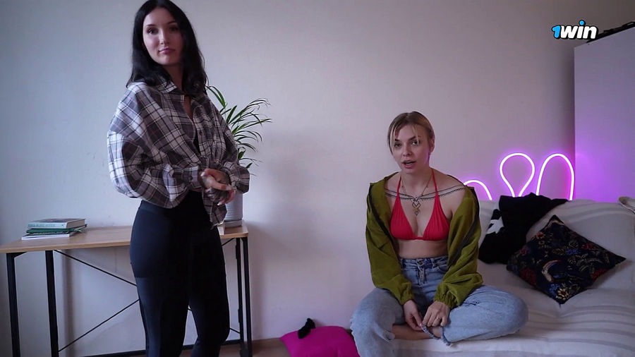 It s So Nice To Meet The Neighbors And Cum All Over Their Faces Keokistar (Onlyfans) FullHD 1080p