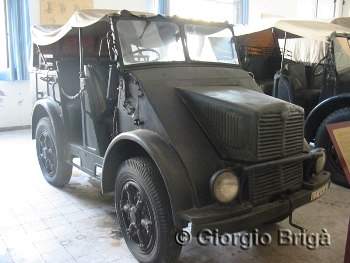 SPA 37 TL (Light Tractor) Walk Around