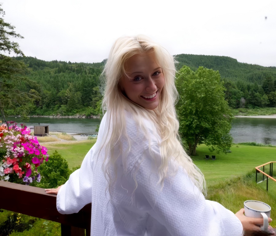 Lena Polanski Sextape From New Oregon Lake
