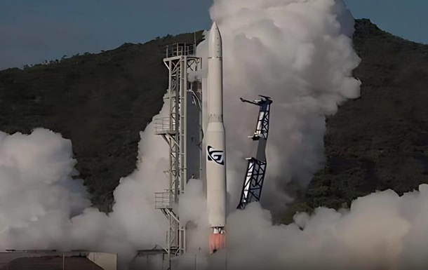 Австралийская орбитальная ракета взорвалась через 14 секунд после старта