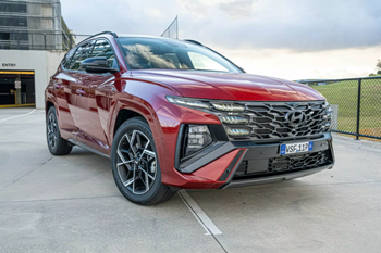 Hyundai Tucson Hybrid Premium N Line (2025) Walk Around