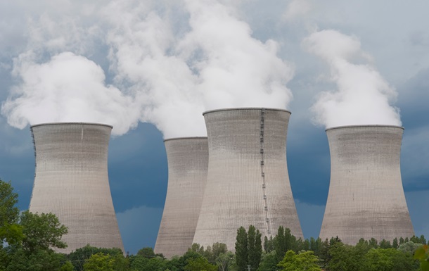 Казахстан поручил строительство АЭС Китаю вместо России