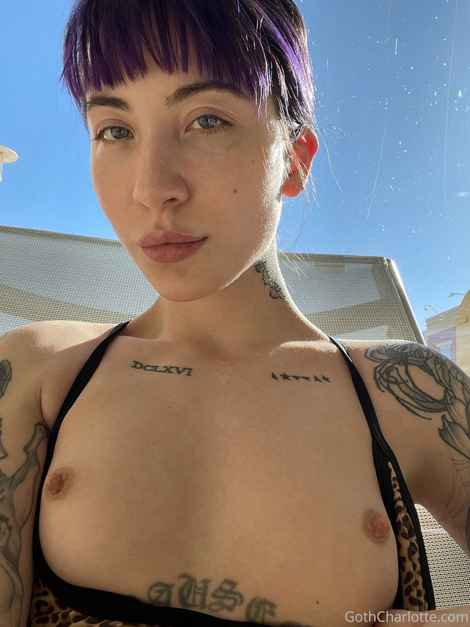 Goth Charlotte Clip 16 (Onlyfans) FullHD 1080p