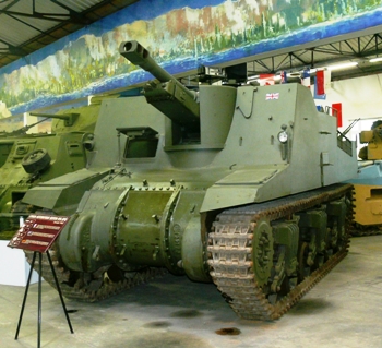 Self-propelled 25pdr Sexton Walk Around