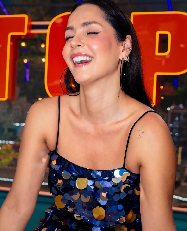 https://i125.fastpic.org/big/2025/0813/6e/75ae0ce2b0d48cec00aecee26e5b006e.jpg