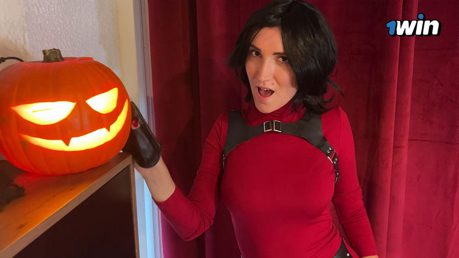 Onlyfans: HALLOWEEN Ada Wong Forgot to Put on her Panties and was well Fucked horny69rabbits [FullHD 1080p]